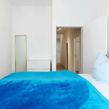 Big West Kurfurstendamm Apartment Berlin