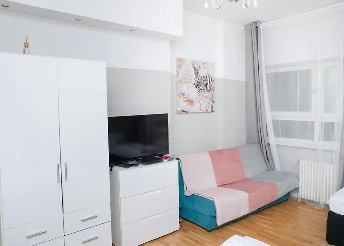 Апартаменты Big West Kurfurstendamm